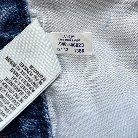 American Eagle Embellished Mini Denim Skirt Size 6 - Picture 5 of 5